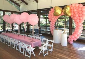 kids party with white folding chairs